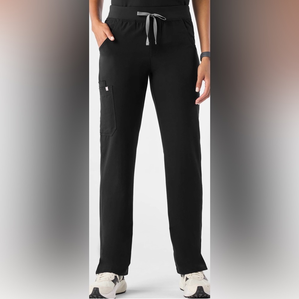 Figs Women's Black Cargo Pants